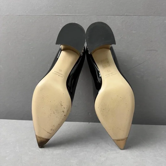 🚩steal authentic Miu Miu Glossy Black Heels with Pearl Accent - Picture 4 of 4